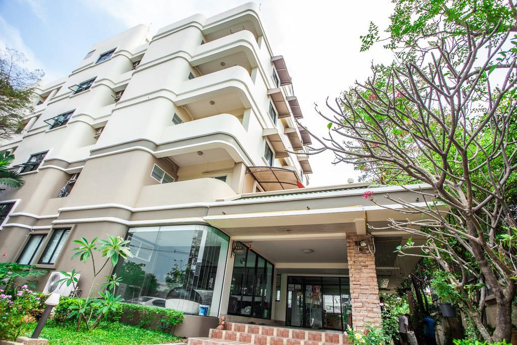 Baan Boonanan Apartment Bantalatrangszit Szoba fotó